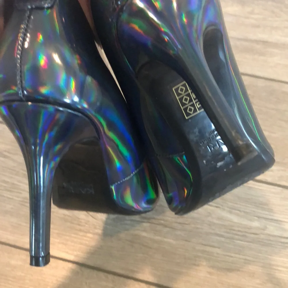 Karl Lagerfeld Iridescent Black Pointed Toe Stiletto Heels